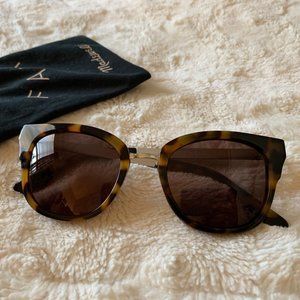 Madewell tortoise shell sunglasses